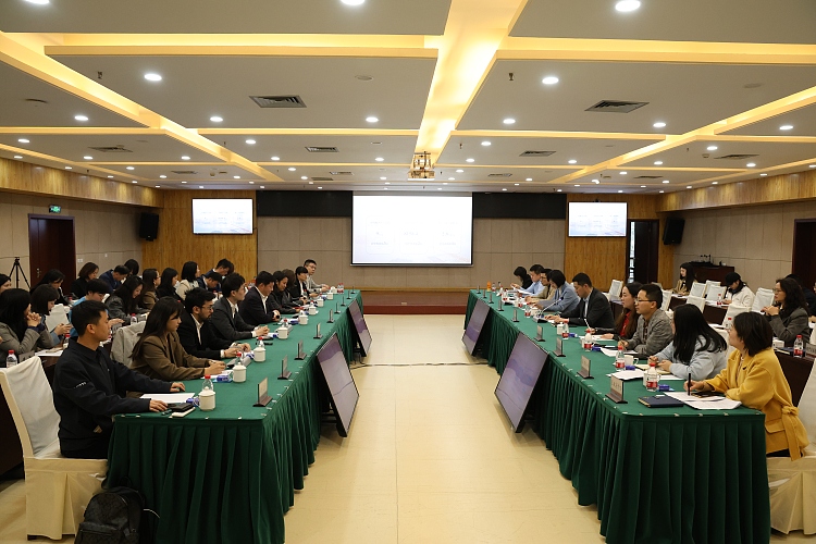 Meeting with Chongqing Economic Development Zone Government